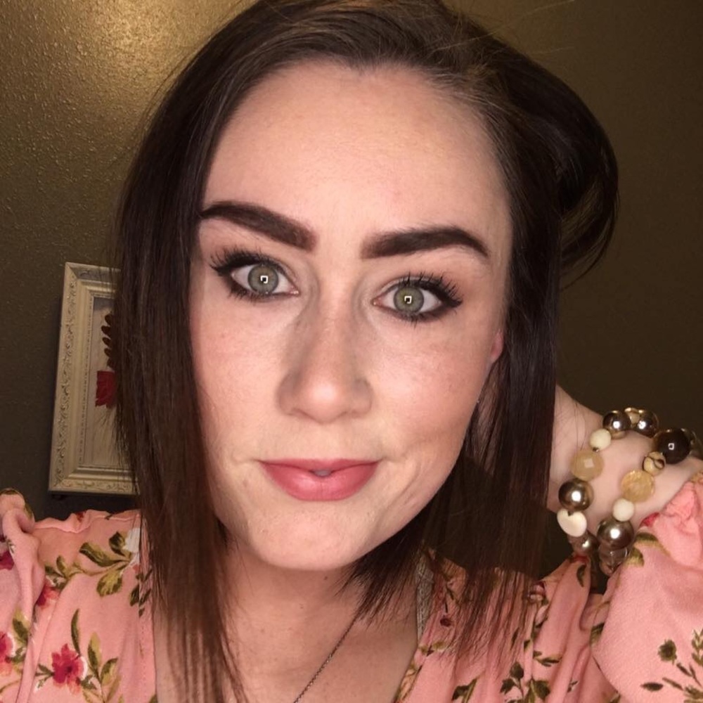 Meet your Posher, Breana
